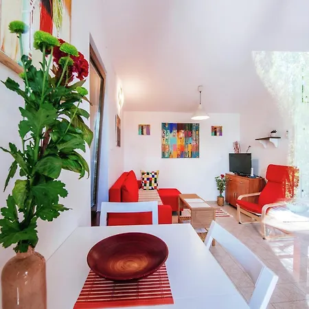 Apartment In Posedarje By The Beach * بوسيدارجي