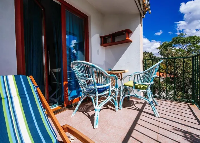 Apartment In Posedarje By The Beach * Posedarje