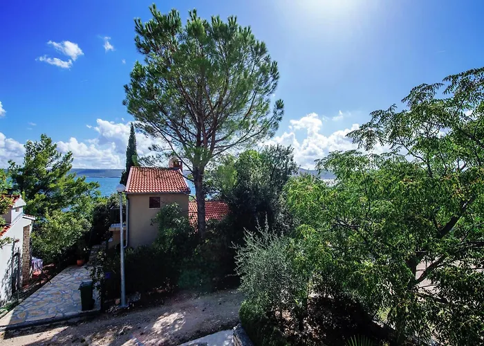 بيت للعطل Apartment In Posedarje By The Beach