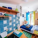 Apartment In Posedarje By The Beach *