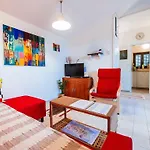 Apartment In Posedarje By The Beach * Posedarje